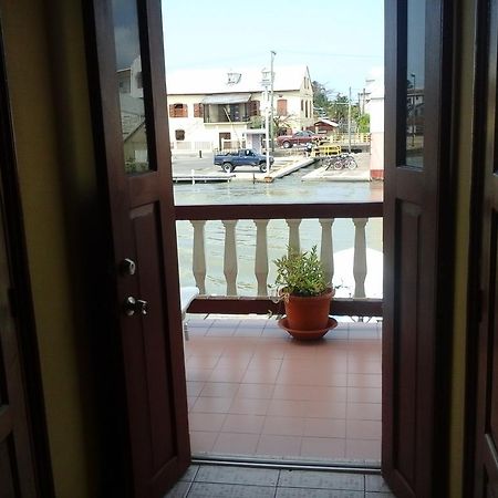 Belcove Hotel & Guesthouse Белиз-Сити Экстерьер фото